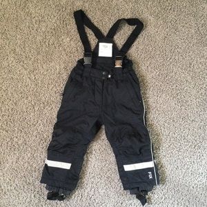 Swedish brand Lindex snowpants snow bib black snow pants 3T warm